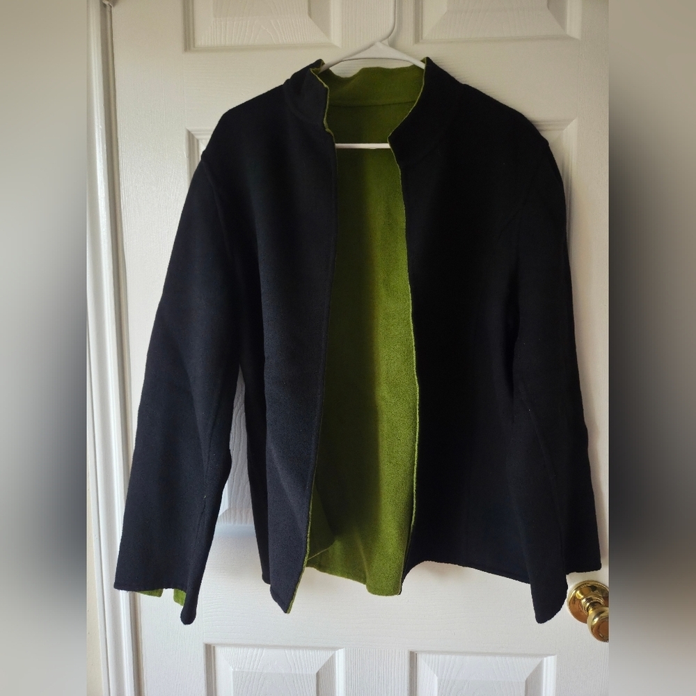 Reversible Jacket Black and Green M
